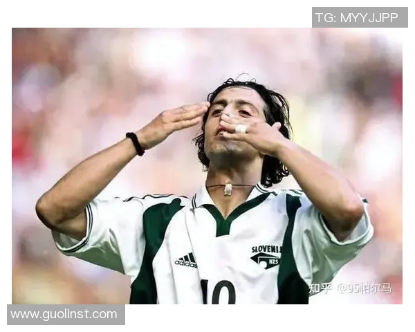 世界上第一个足球球星的诞生与历史影响解析