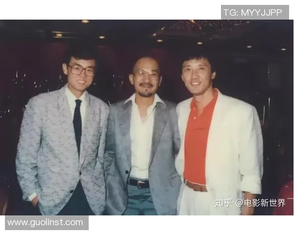 足球巨星的崛起与辉煌背后那些鲜为人知的奋斗历程与传奇故事 足球巨星的崛起与辉煌背后那些鲜为人知的奋斗历程与传奇故事